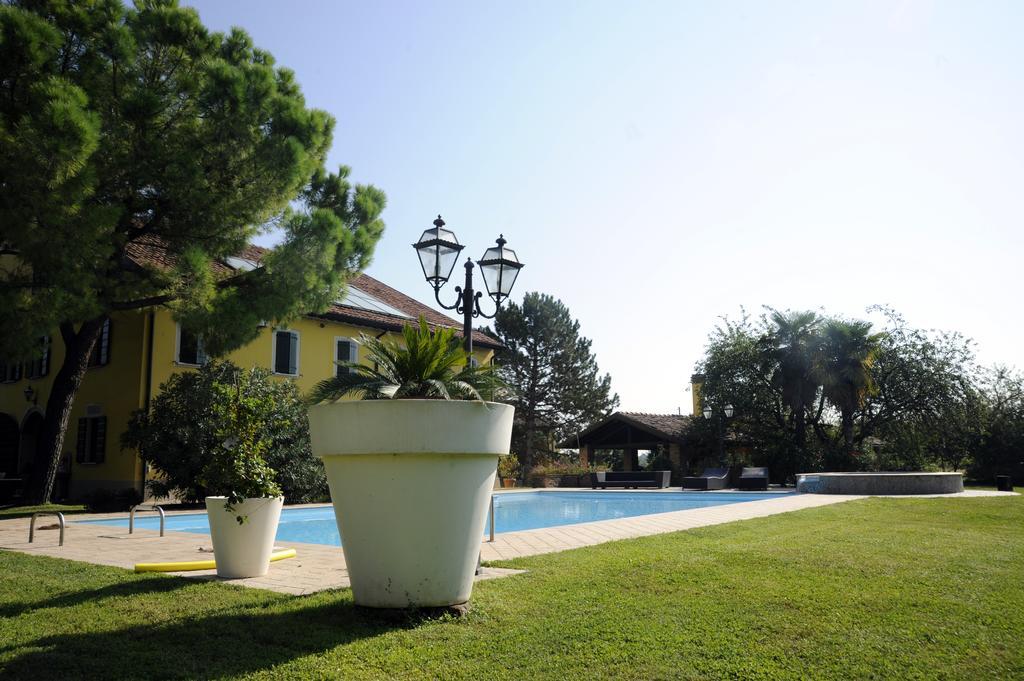 Agriturismo Corte Capiluppia Curtatone Exterior photo